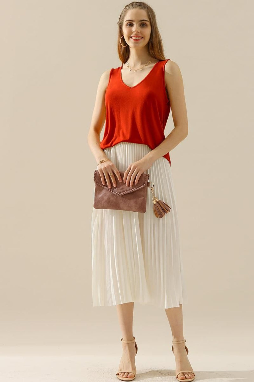 Ninexis Full Size V-Neck Curved Hem Tank - UrbanEthereal