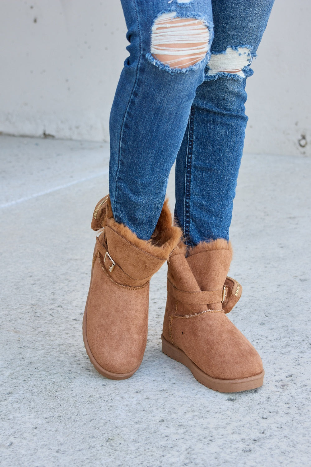 Forever Link Plush Thermal Flat Boots - UrbanEthereal