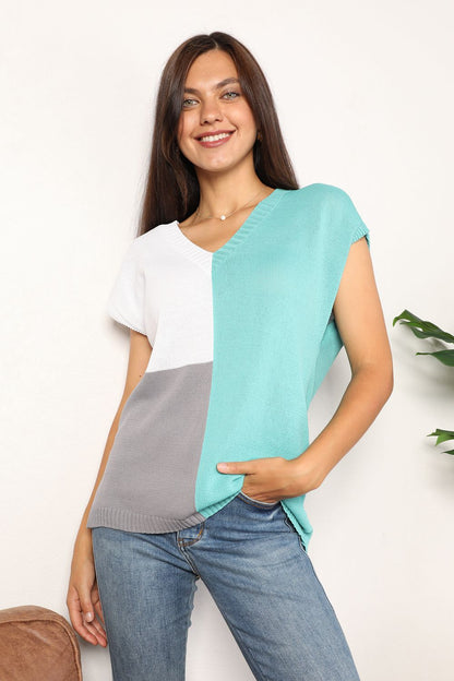 Color Block V-Neck Knit Top - UrbanEthereal