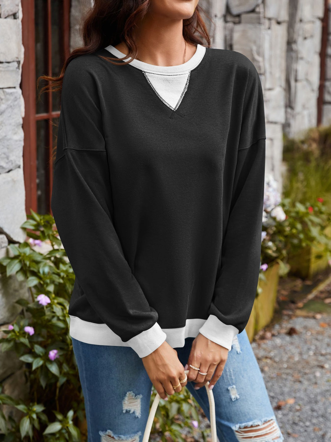 Lovelet Contrast Round Neck Long Sleeve Sweatshirt