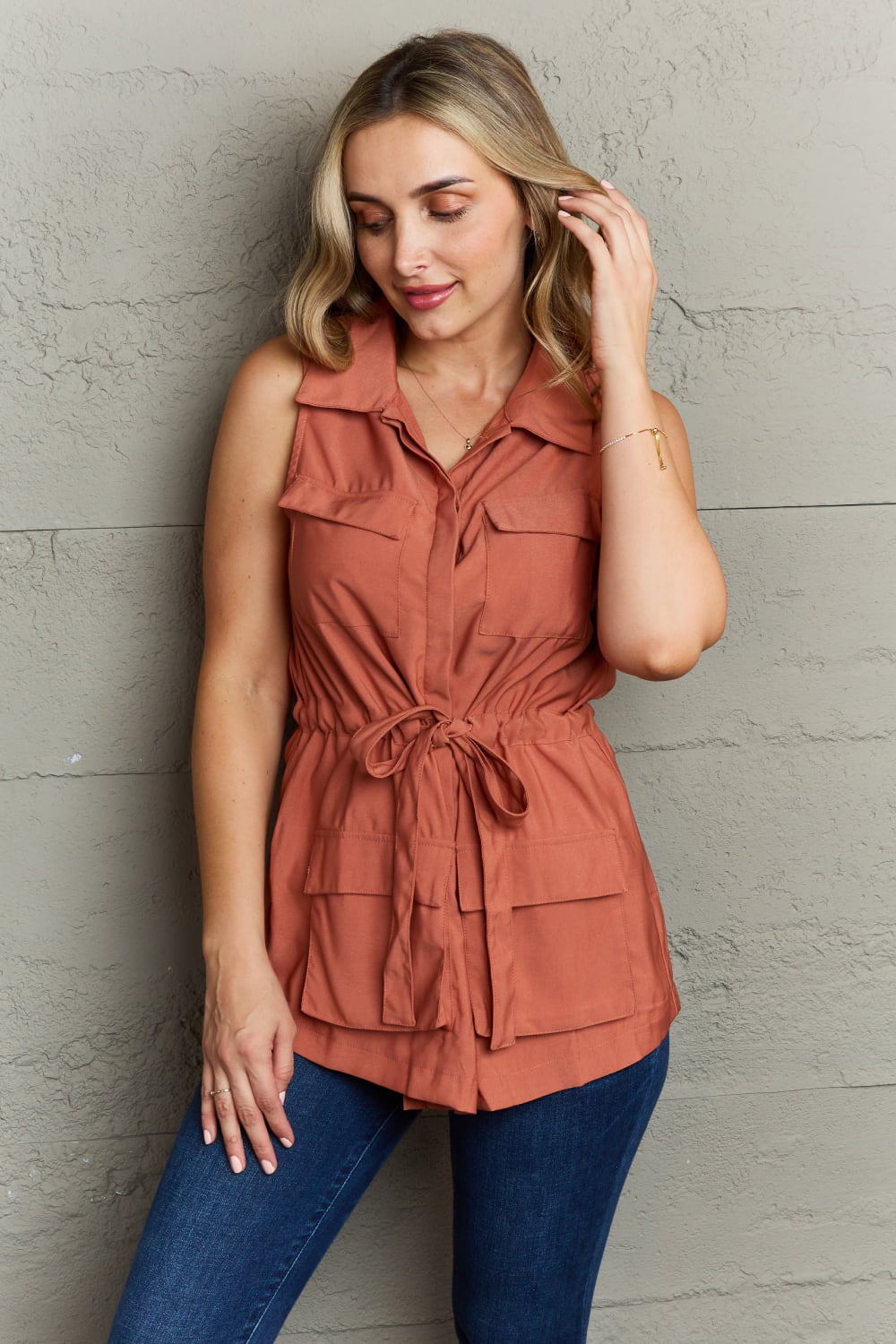 Ninexis Follow The Light Sleeveless Collared Button Down Top - UrbanEthereal