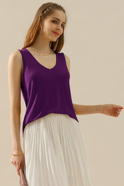Ninexis Full Size V-Neck Curved Hem Tank - UrbanEthereal