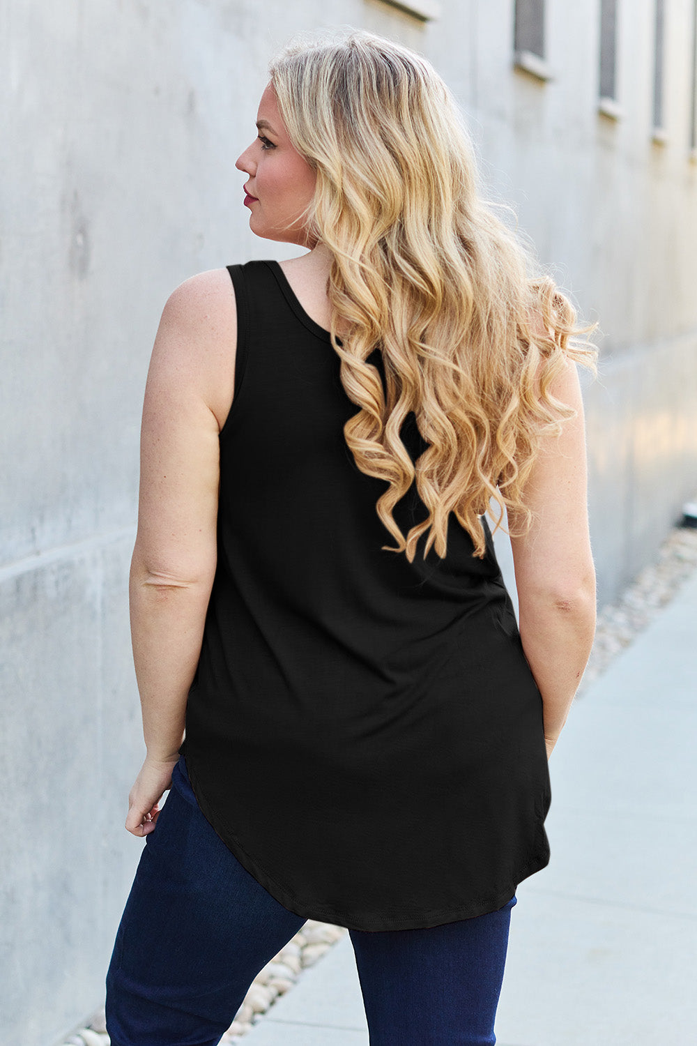 Basic Bae Full Size Round Neck Curved Hem Tank - UrbanEthereal