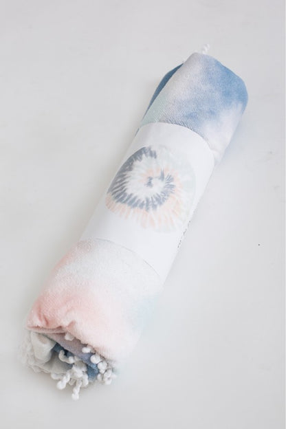 Justin Taylor Dreamland Tie Dye Round Beach Towel - UrbanEthereal
