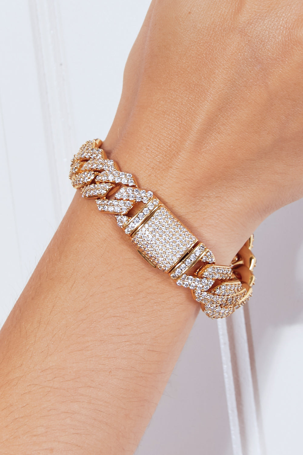 Alloy Inlaid Zircon Bracelet - UrbanEthereal