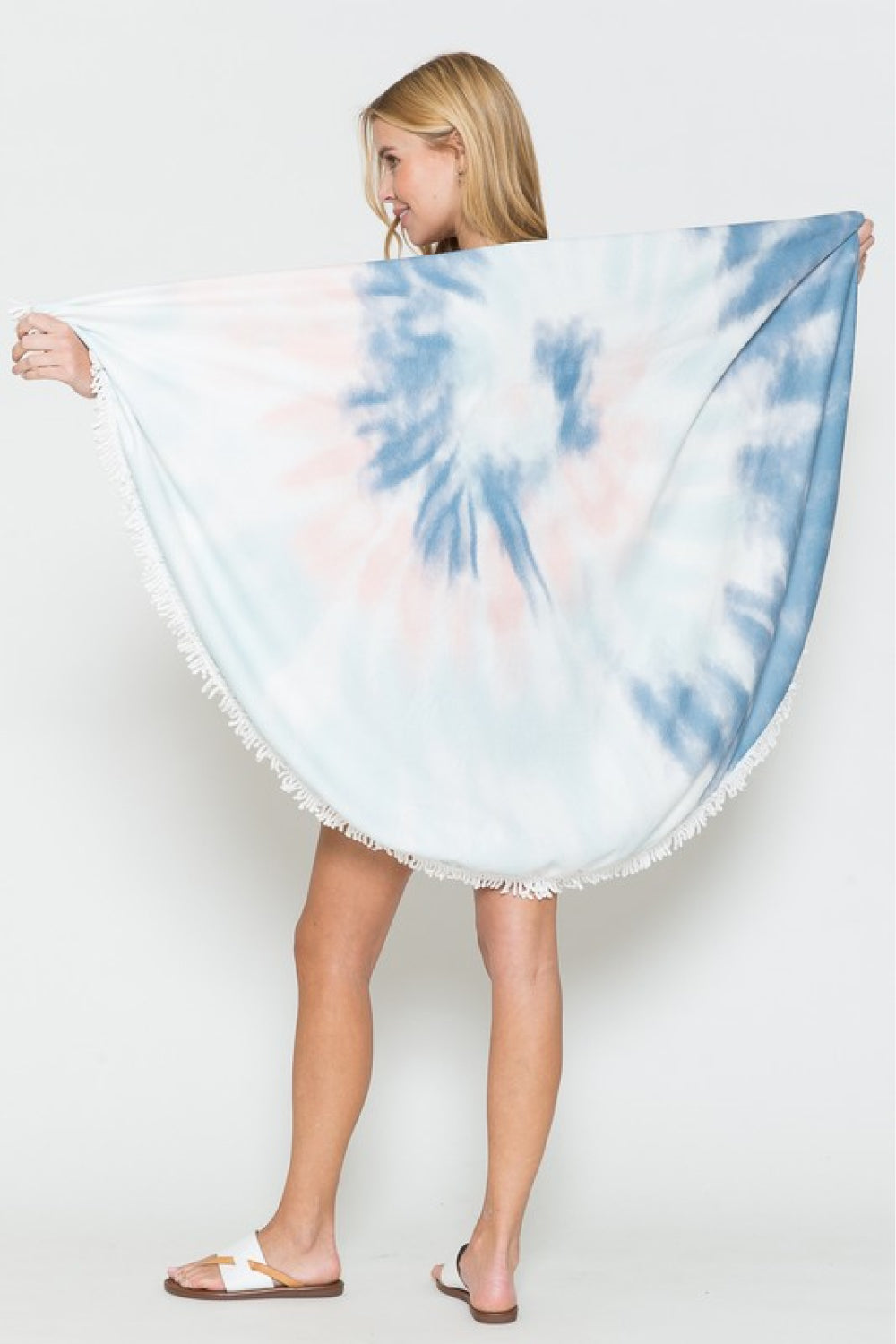 Justin Taylor Dreamland Tie Dye Round Beach Towel - UrbanEthereal
