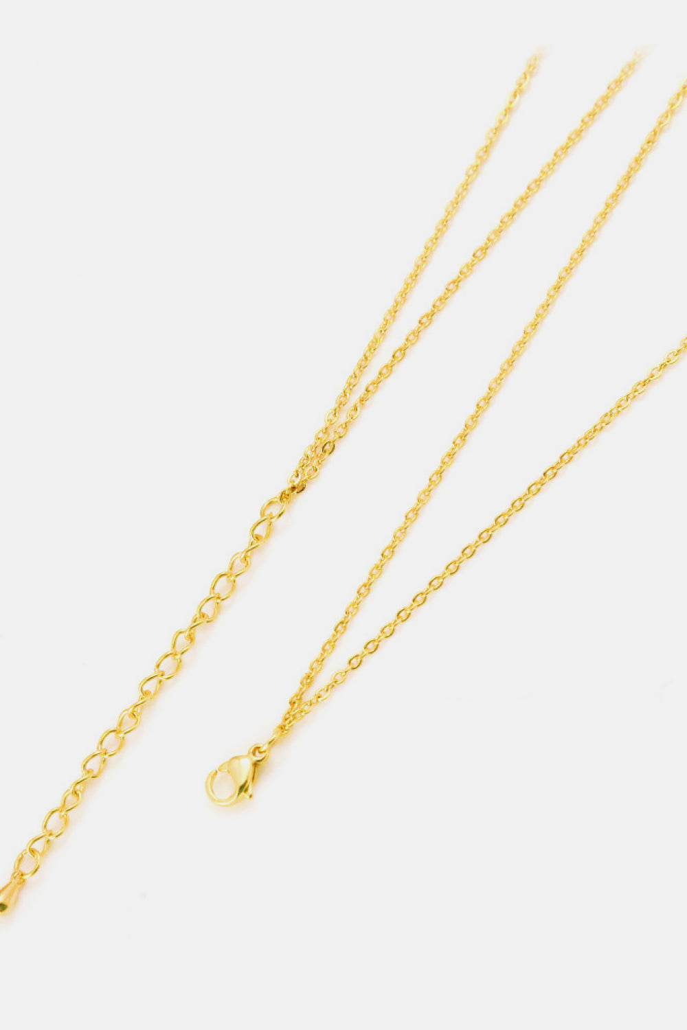 Linked Ring Pendant Chain Necklace - UrbanEthereal