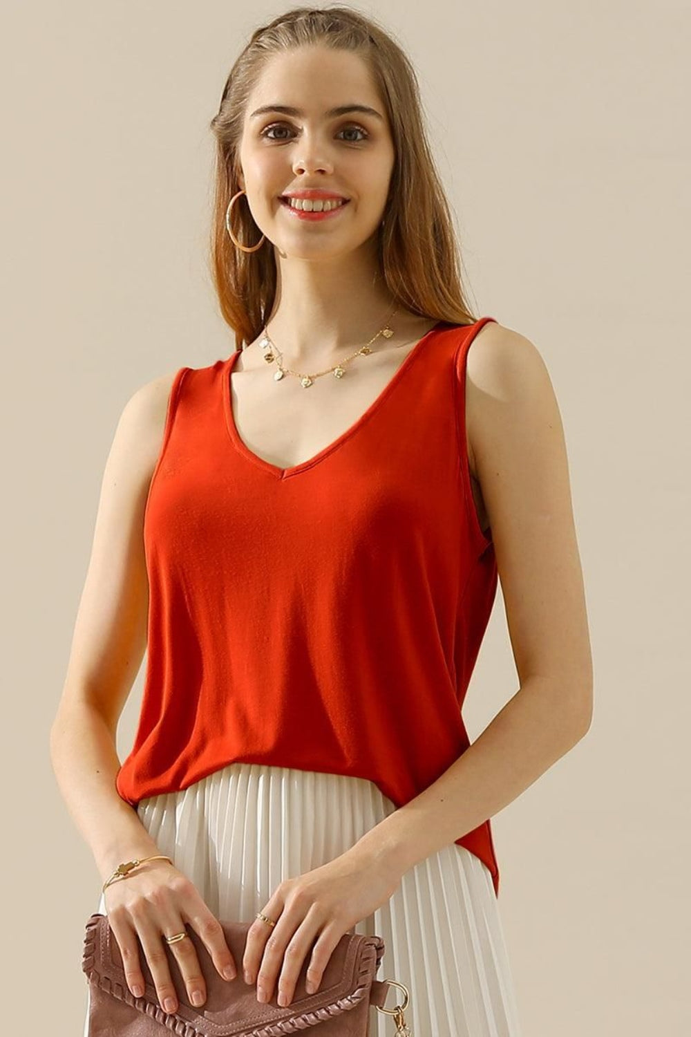 Ninexis Full Size V-Neck Curved Hem Tank - UrbanEthereal