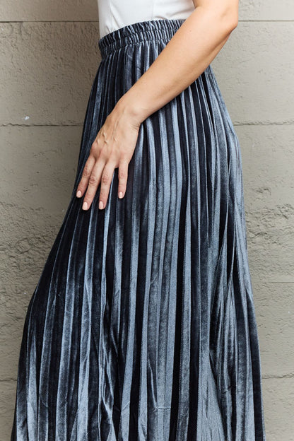 Ninexis Accordion Pleated Flowy Midi Skirt - UrbanEthereal