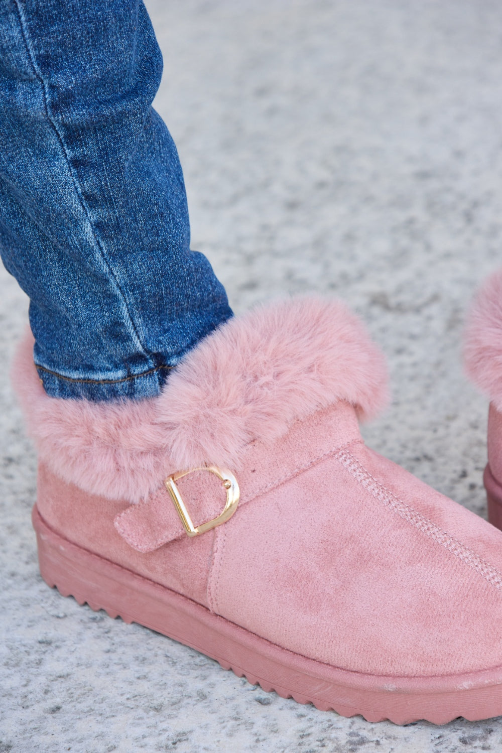 Forever Link Furry Chunky Thermal Ankle Boots - UrbanEthereal